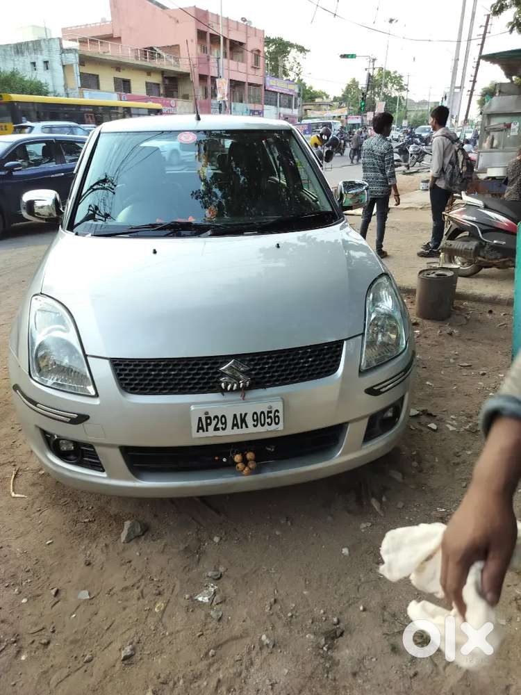 Maruti Suzuki Swift 2010 Petrol 45000 Km Driven