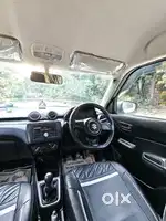 Maruti Suzuki Swift LXI Optional-O, 2019, Petrol