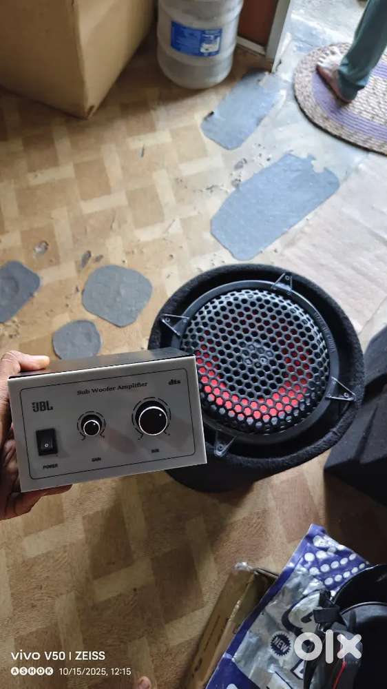 Sub amplifier with 10 inch chenda fresh