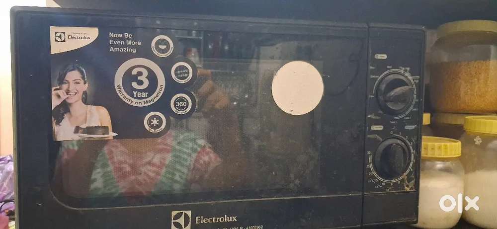 ELETCROLUX MICROWAVE