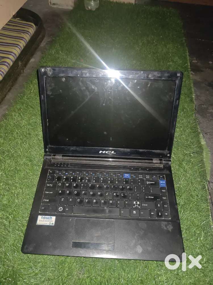 HCL Laptop