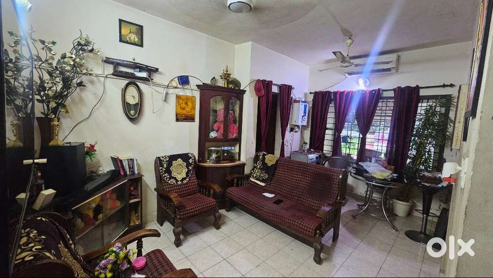Semi Furnished 2bhk Apartment , near Edappally Lulu Mall.
