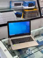 ASUS VIVOBOOK