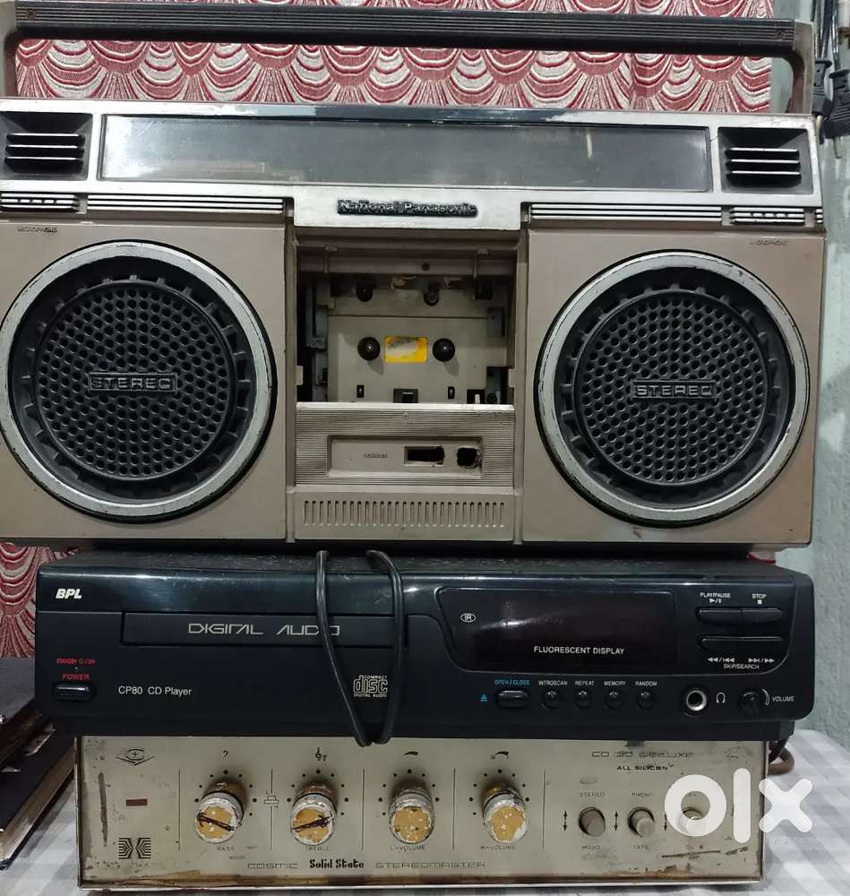 CD PLAYERS AMPLIFIER SOUND BOX