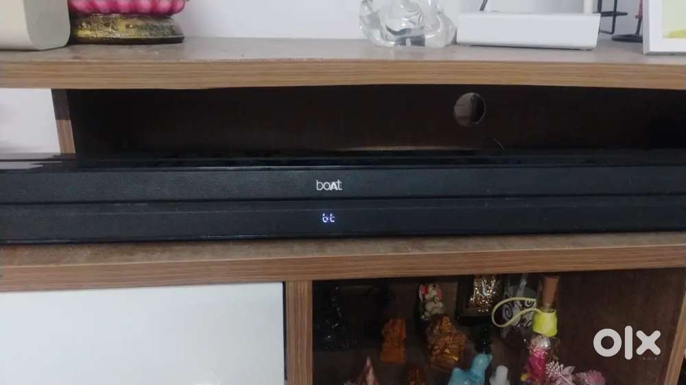 boAt Aavante Bar 1500 2.1 Soundbar with 120W (Black)