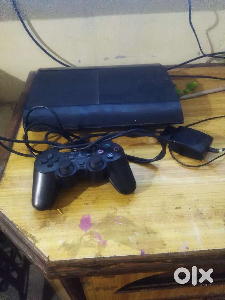 PlayStation 3 super slim 512gb storage with 28 game including gta 5