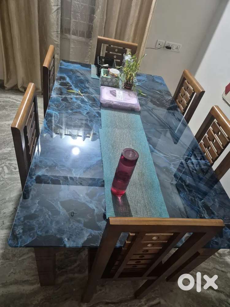 dinning table