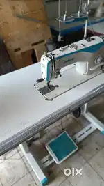 Jack F4 sewing machine available