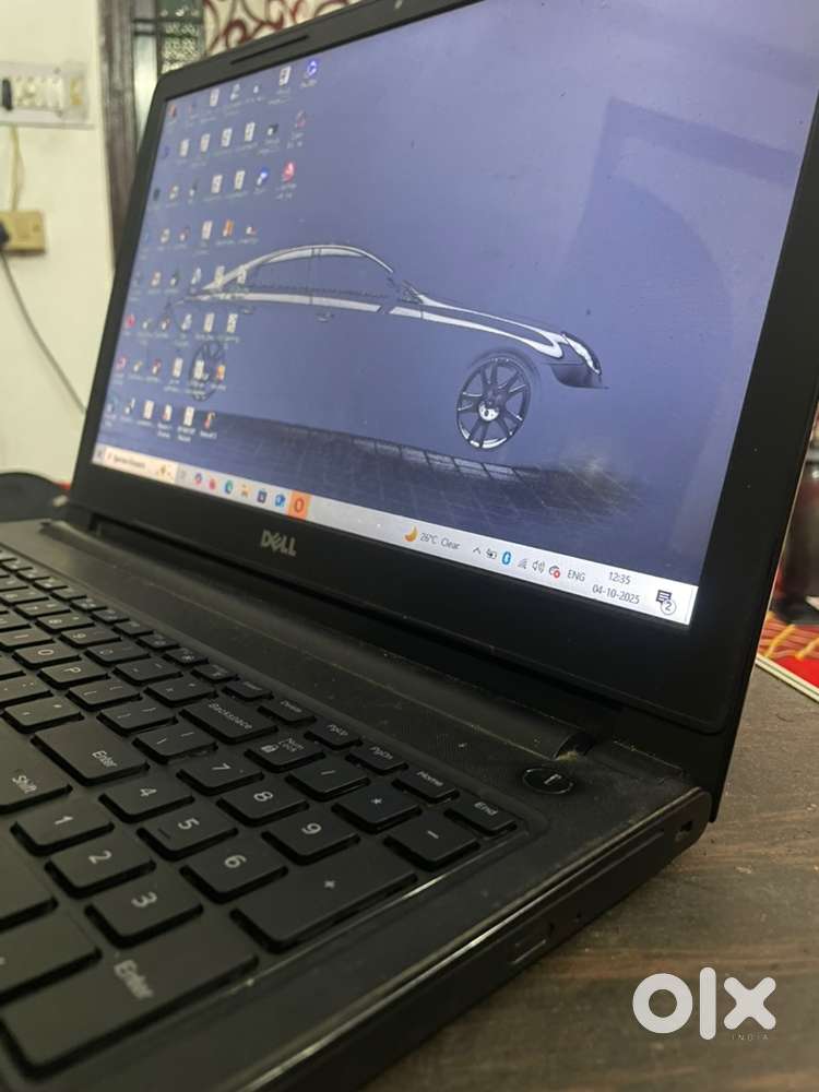 Selling my Dell intel core i3 6006u with additinal SSD