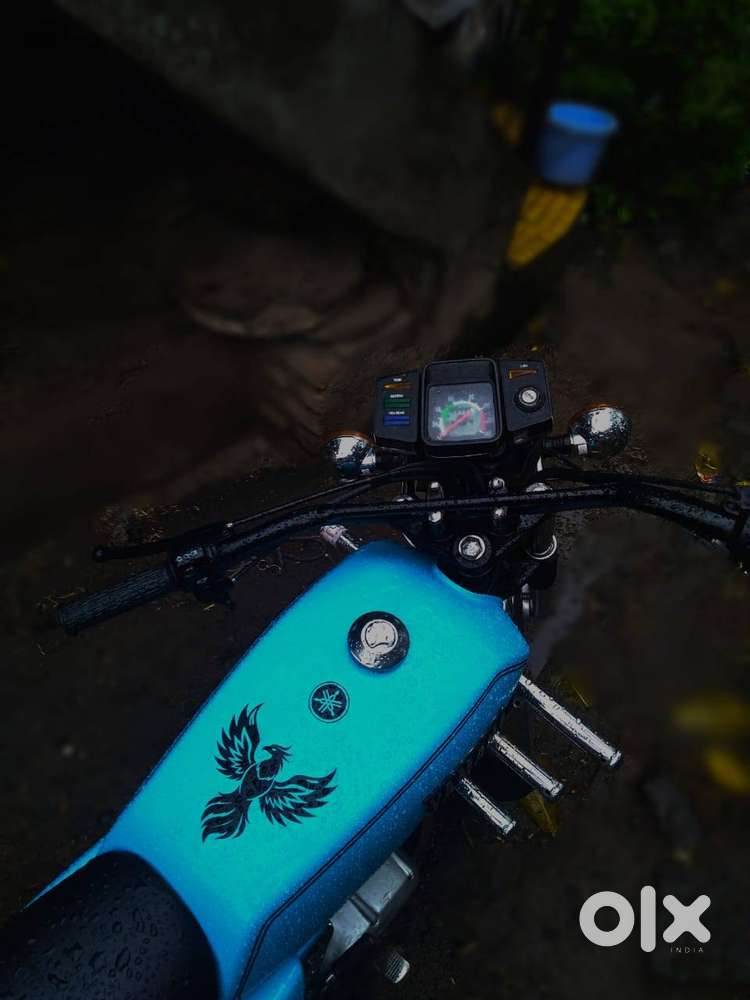 Convert into rx100 one hand use good condition just take and drive
