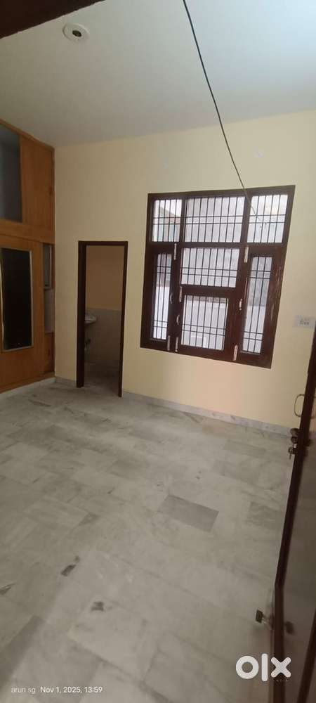 2 bhk ground floor in urban estate ph 1