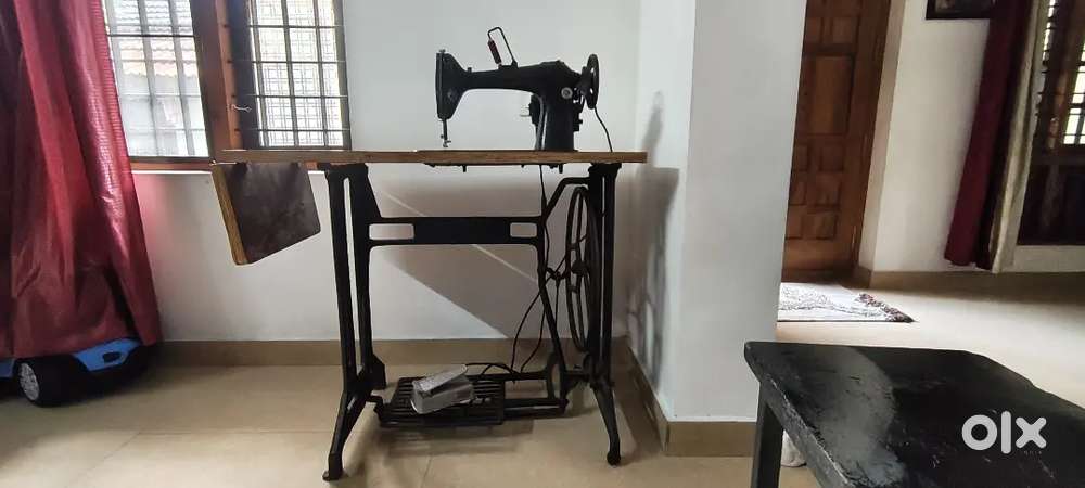 Second hand Umberlla sweing machine