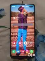 Sumsung s10 plus with indisplay fingerprint