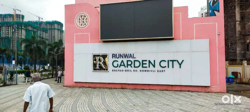 Big area shop on rent in runwal Mycity dombivli east
