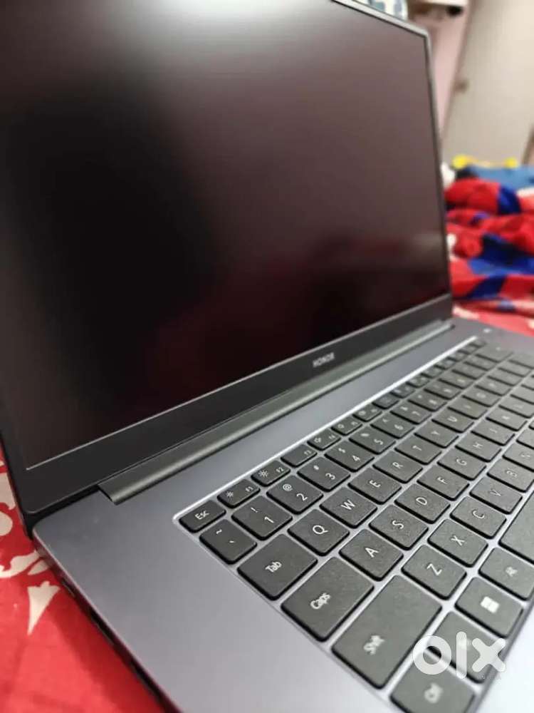 HONOR MagicBook 15