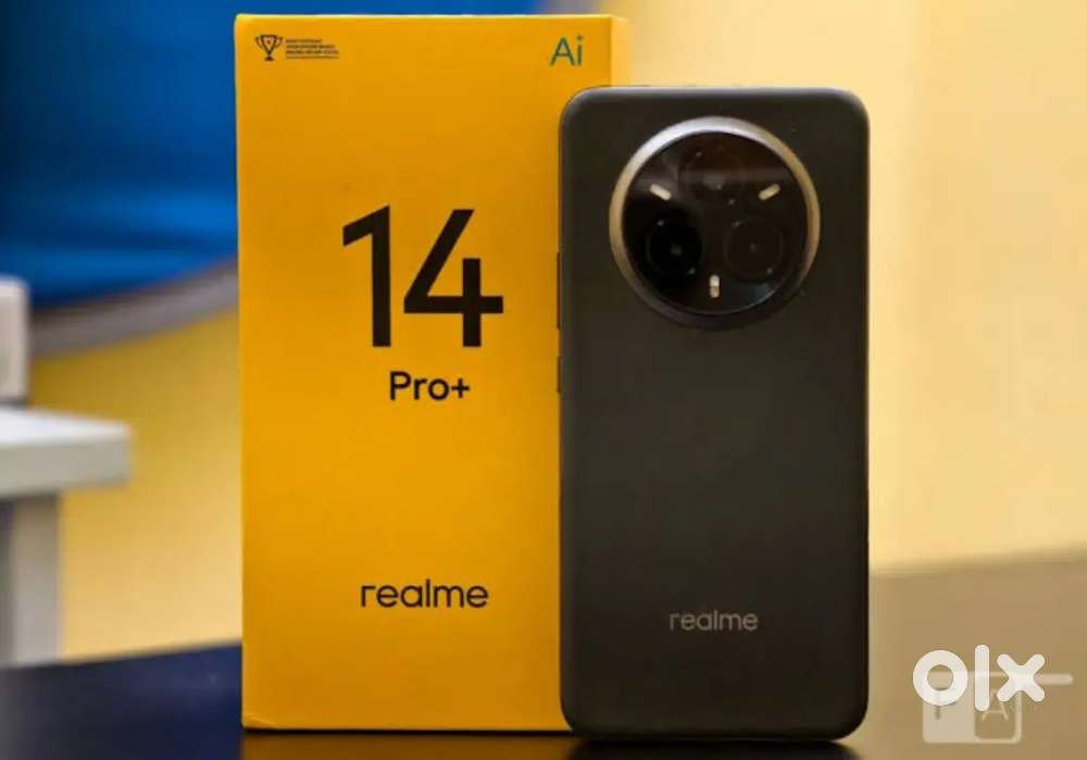 Realme 14 Pro Plus 8/256GB 4 month showroom condition