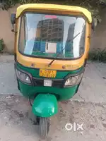 TVS Auto CNG 4st Good & Working /RC & Documents Clear Zero Karcha Sale