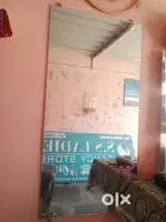 Mirror and cooler running condition and lunch boxs