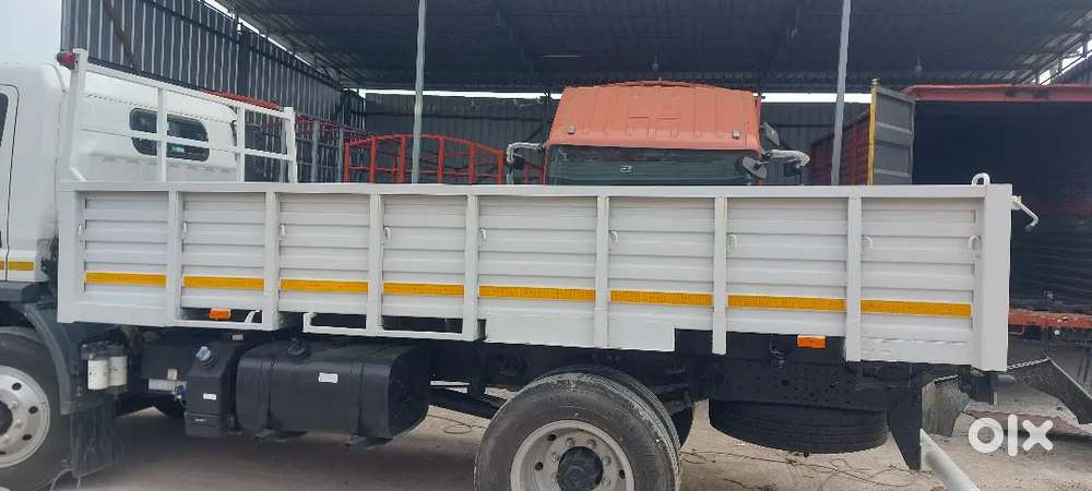 Bharat benz 1217 load body 14feet
