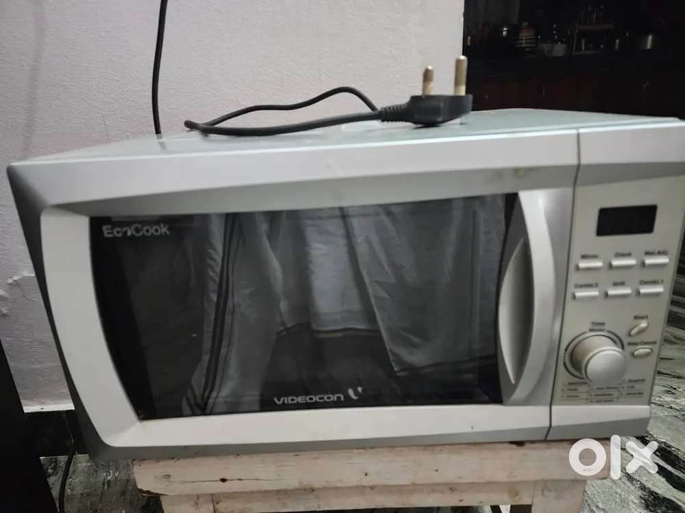 Microwave oven