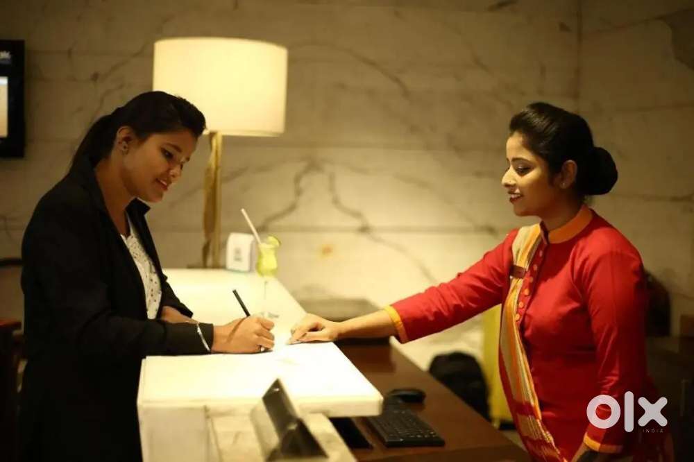 RECEPTIONIST JOB IN LUCKNOW LOCATION !!