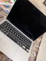 Macbook air m1 2023