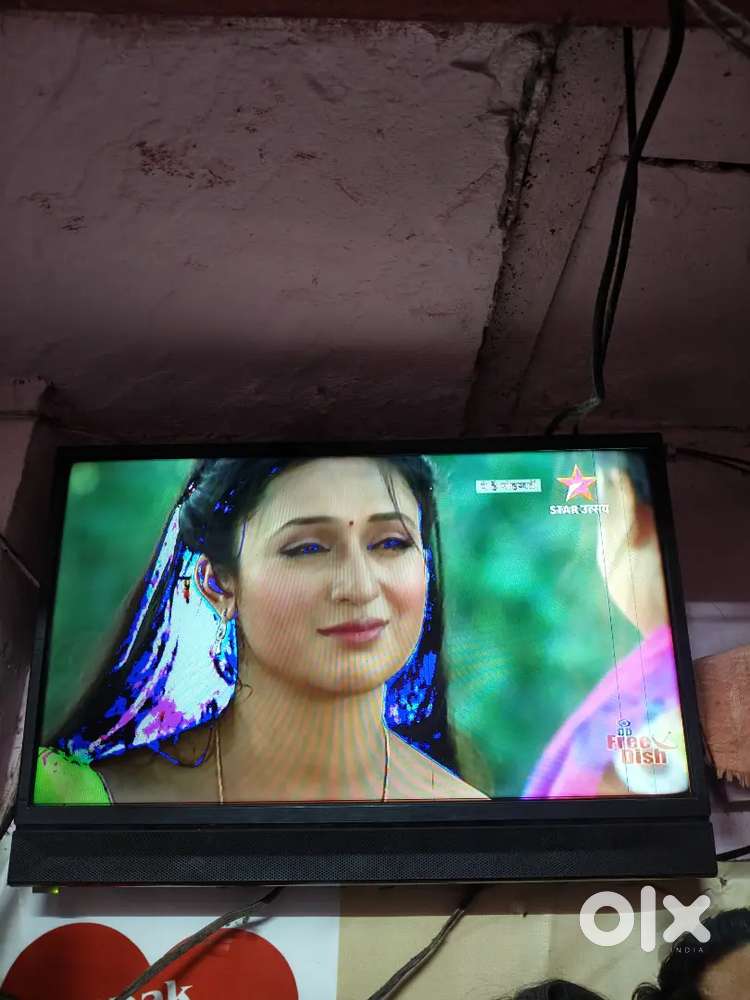 24 inch LCD Good Condition Little Picture problem