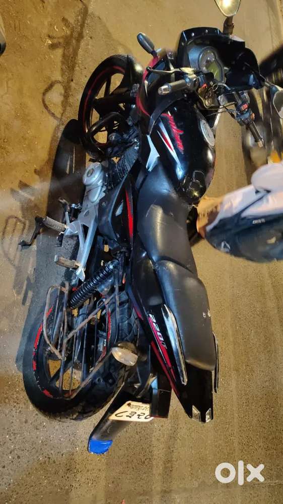 Pulsor 220F