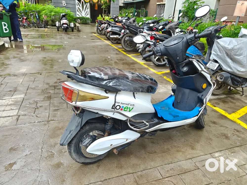 Less driven, well maintained, Smoothly riding, electric ev scooter