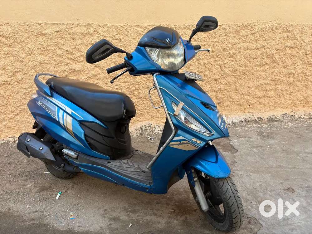 Maestro scooty BS6  scratchless scooty in a very good condition