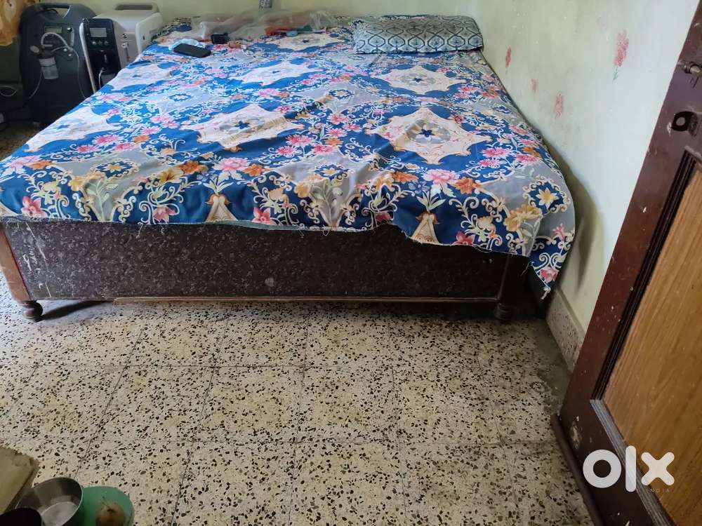 Double bed