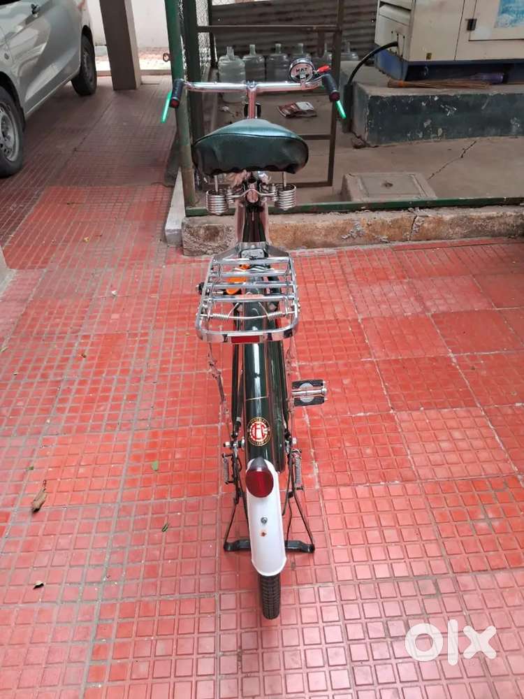 Brand New Hercules Bicycle  Reasonable Price  Limited Offer!