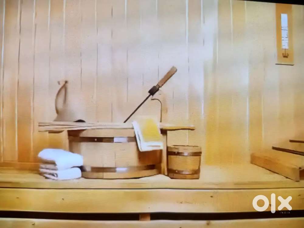 Spa body massage center