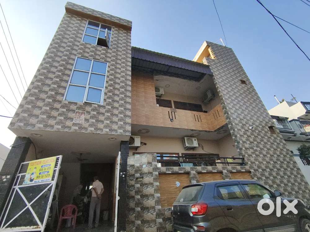 Fully furnished house 1st floor for rent