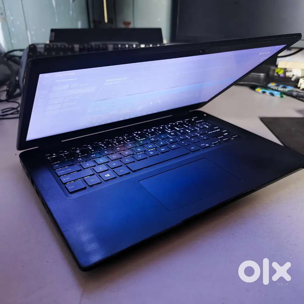 Dell latitude 3400 - business series laptop