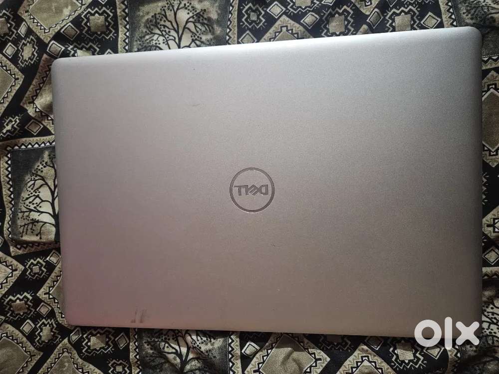 DELL Inspiron 15 3000
