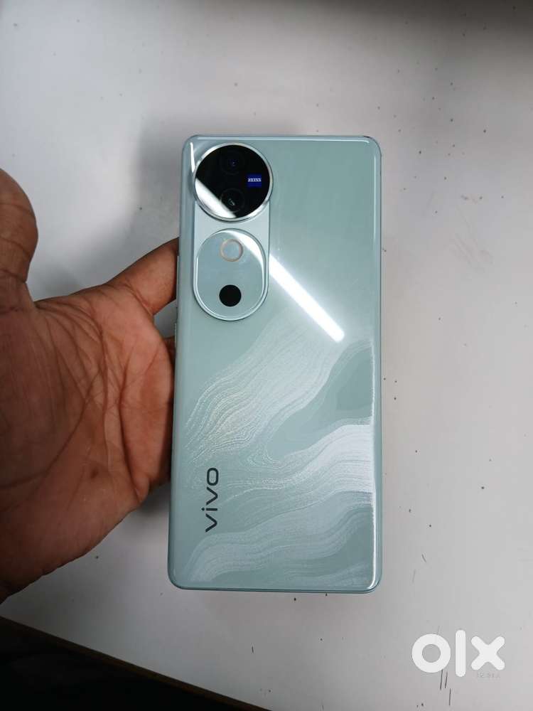 Vivo v40 256 gb