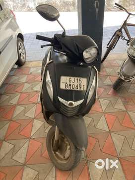 Fascino scooty