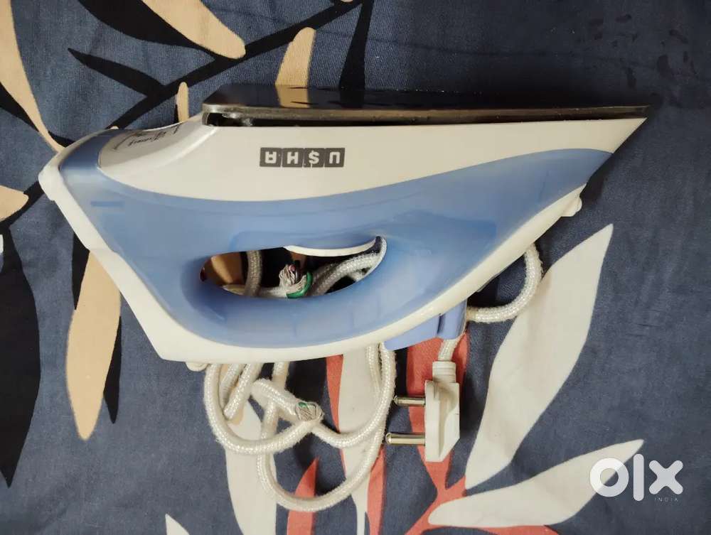 Usha steam iron