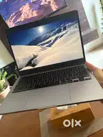 M2 MacBook Air 256 Gb