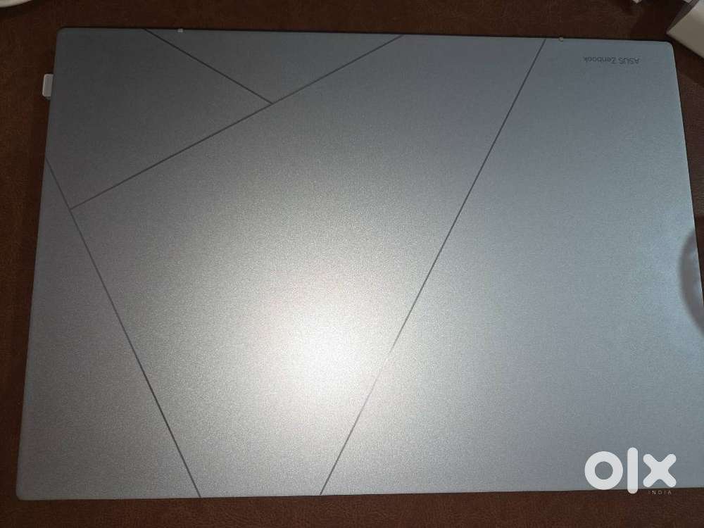 Asus Zenbook 14 OLED
