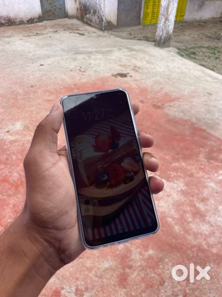 Vivo y93 64gb pura orignal bilkul naya jesa peace
