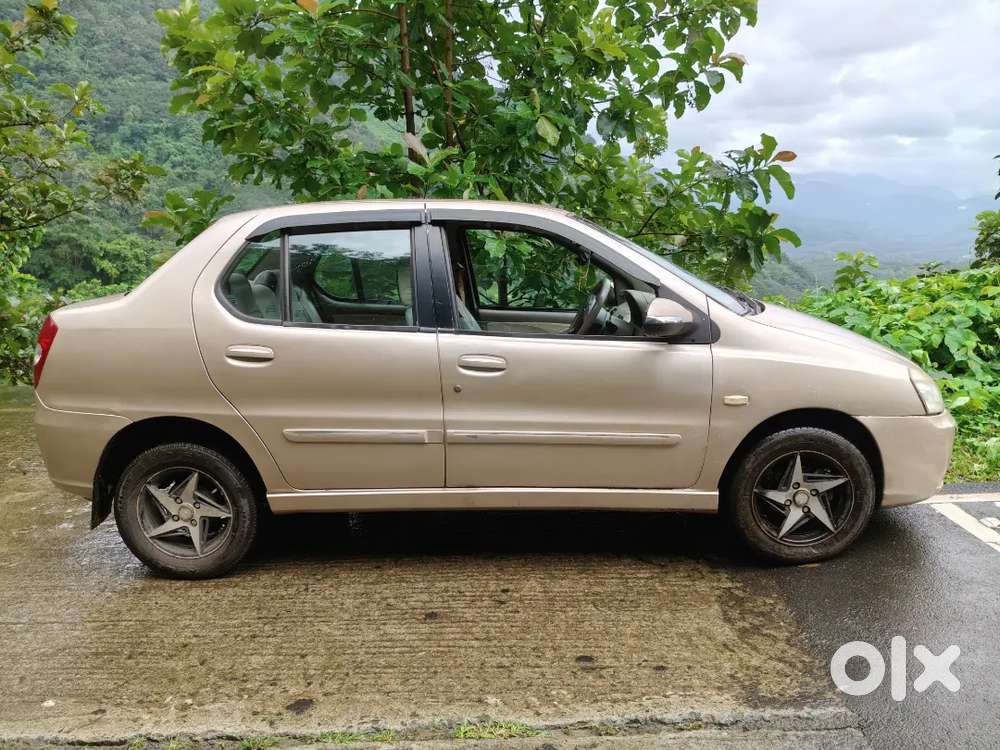 Well maintained Tata Indigo CS 2009 Diesel 11800 Km Driven