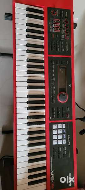 Roland XPS30 keyboard
