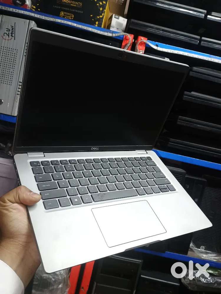 Laptop CORE I5 11TH GEN 8GB/256SSD /intel HD graphics UNBELIEVABLE ₹27