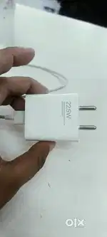 Redmi 22.5 fast charger & cyomi cy-633 speaker