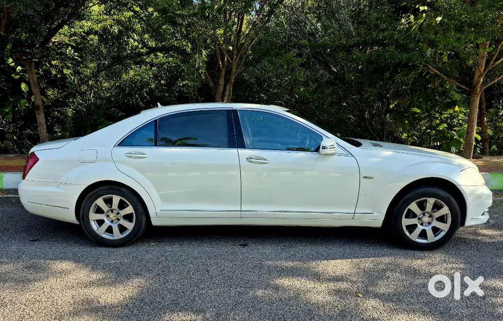 Mercedes-Benz S-Class 2011 Diesel Well Maintained