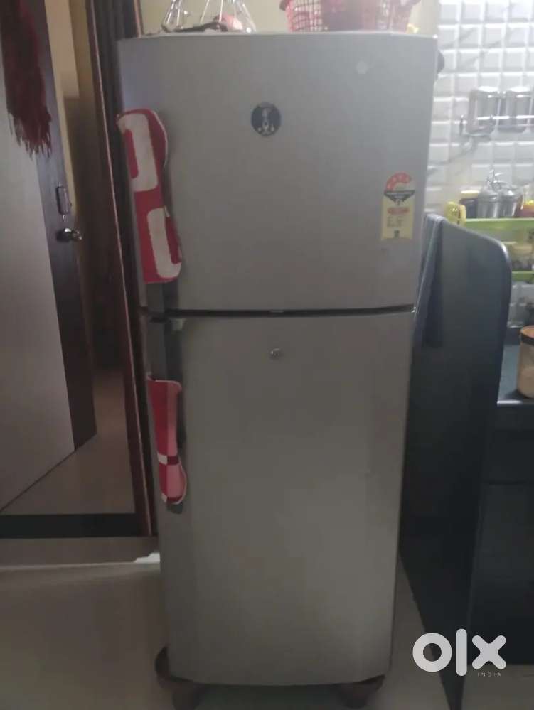 Double door fridge