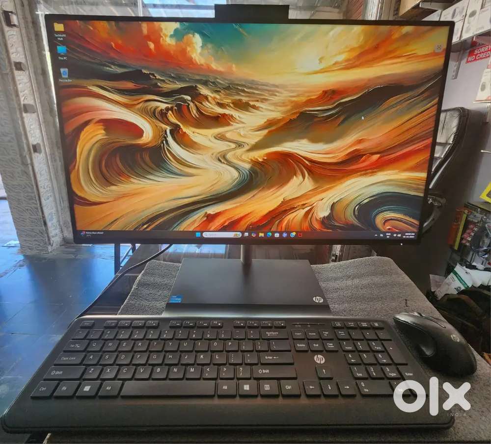 HP 24” All-in-One Desktop (12th Gen i3)