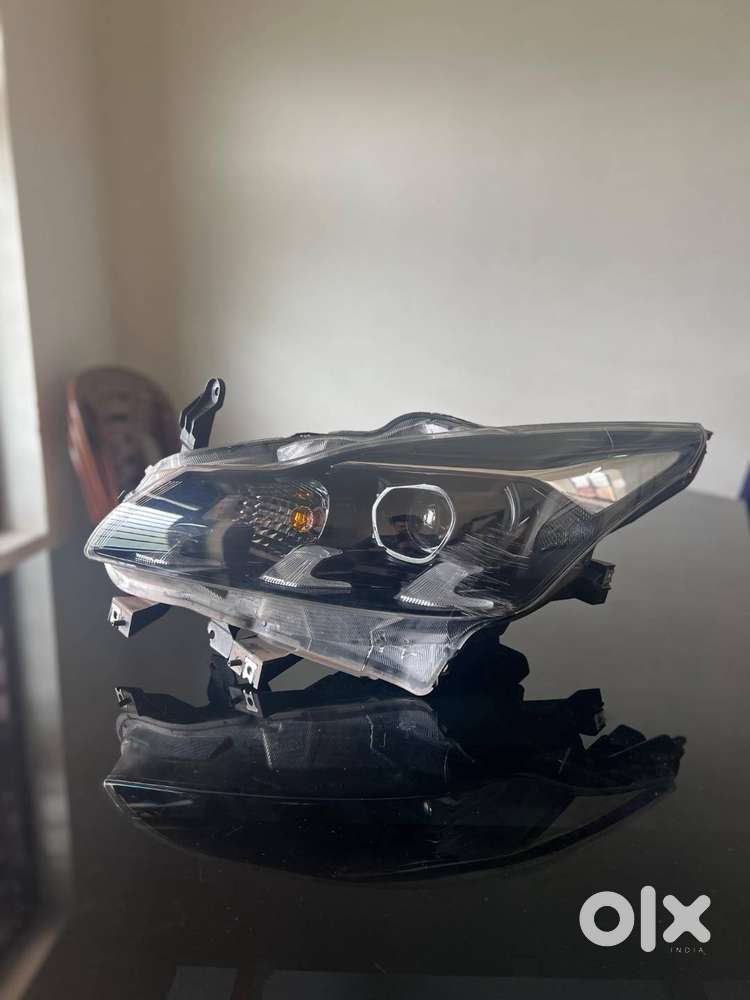 2023 baleno  headlight